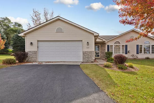 Faribault, MN 55021,1427 Carriage CIR