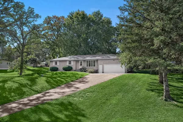 12384 Green Acres DR, Caledonia Twp, MN 55921