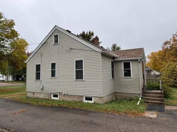 Saint Cloud, MN 56301,1835 10th AVE S