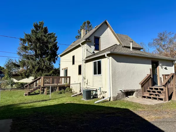 Brainerd, MN 56401,1220 N ST NE