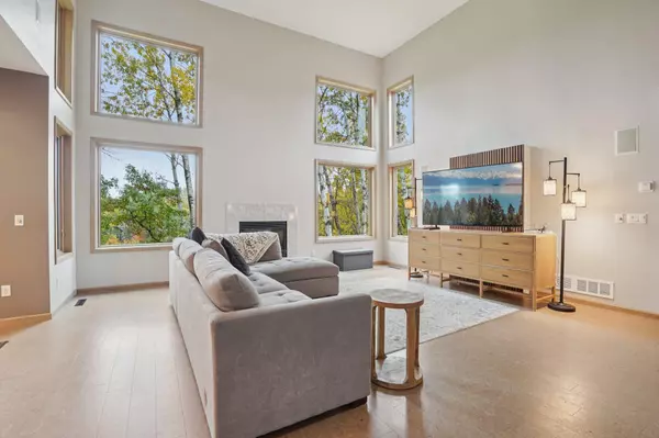 Eagan, MN 55122,4632 Westwood LN