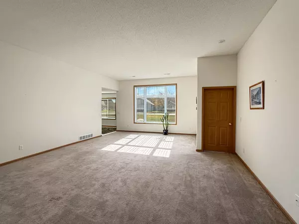 Bemidji, MN 56601,728 Cloud ST NW
