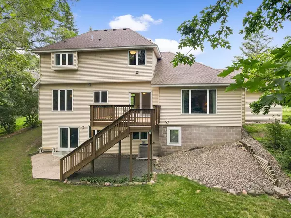 Maplewood, MN 55117,727 Laurie CT