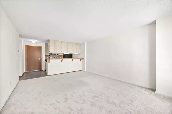 Minneapolis, MN 55415,433 S 7th ST #1821