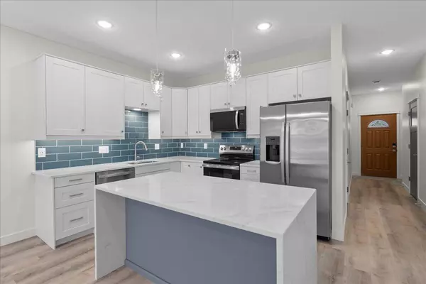 New Richmond, WI 54017,425 W 8th ST #22