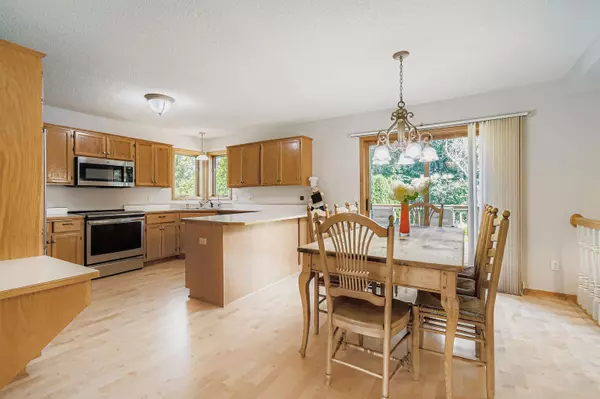 Mahtomedi, MN 55115,309 69th ST N