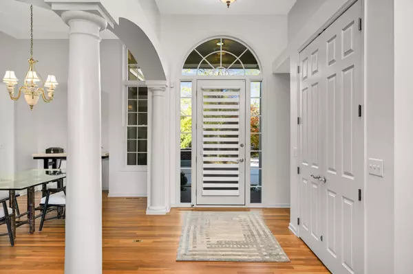 Golden Valley, MN 55422,1540 Waterford CT