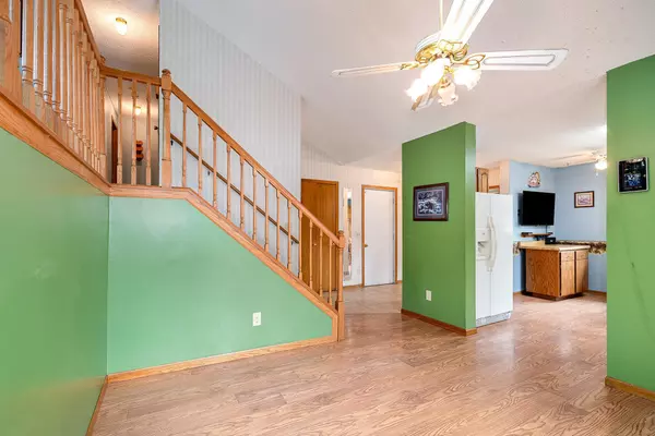 Elk River, MN 55330,949 Xenia AVE NW