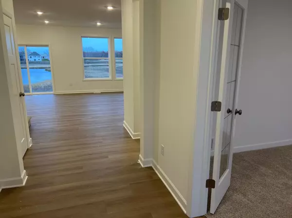 Lino Lakes, MN 55038,7532 Lotus LN