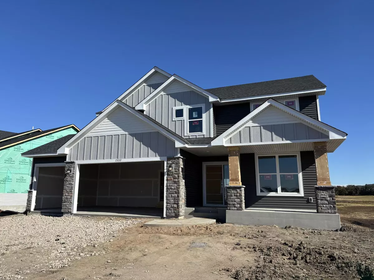 Lino Lakes, MN 55038,7532 Lotus LN