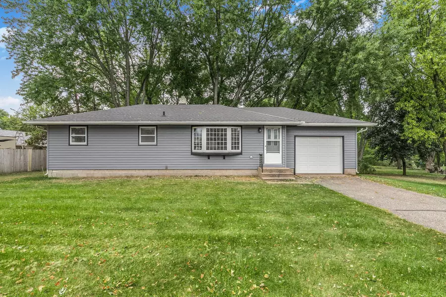 1105 Summit AVE N, Sauk Rapids, MN 56379