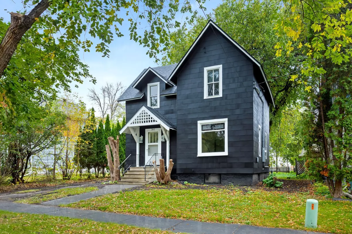 Fargo, ND 58103,361 8th AVE S