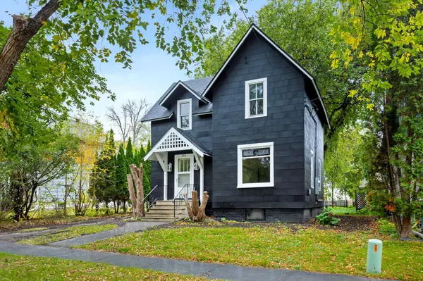 361 8th AVE S, Fargo, ND 58103