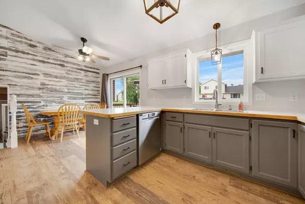 Saint Michael, MN 55376,9729 42nd ST NE