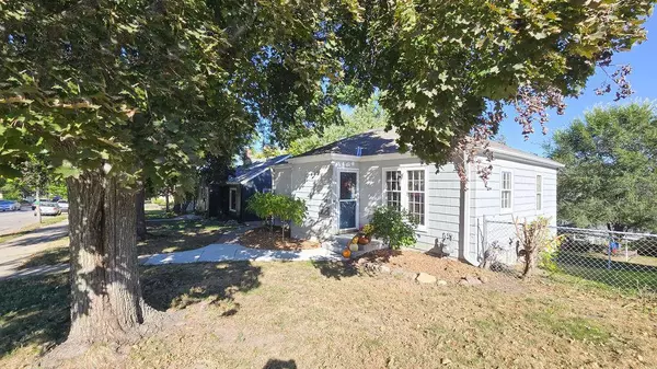 Minneapolis, MN 55407,4321 Bloomington AVE