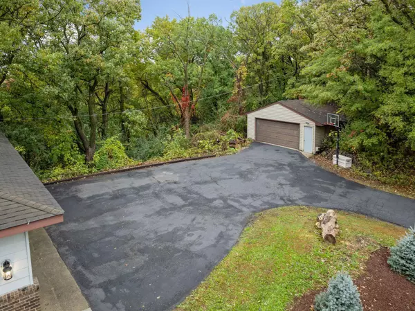 Apple Valley, MN 55124,12855 Dory AVE