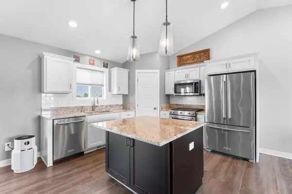 Kasson, MN 55944,1307 12th ST NW