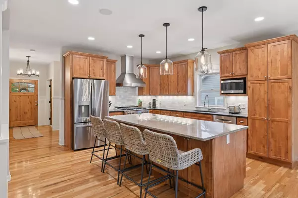 Woodbury, MN 55129,2138 Vermillion Bay