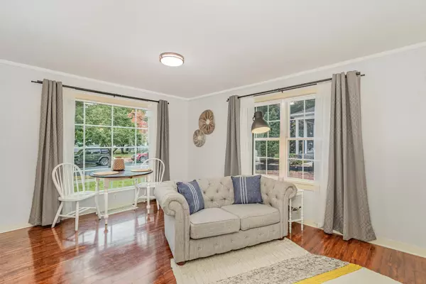 Hopkins, MN 55343,29 Jackson AVE S