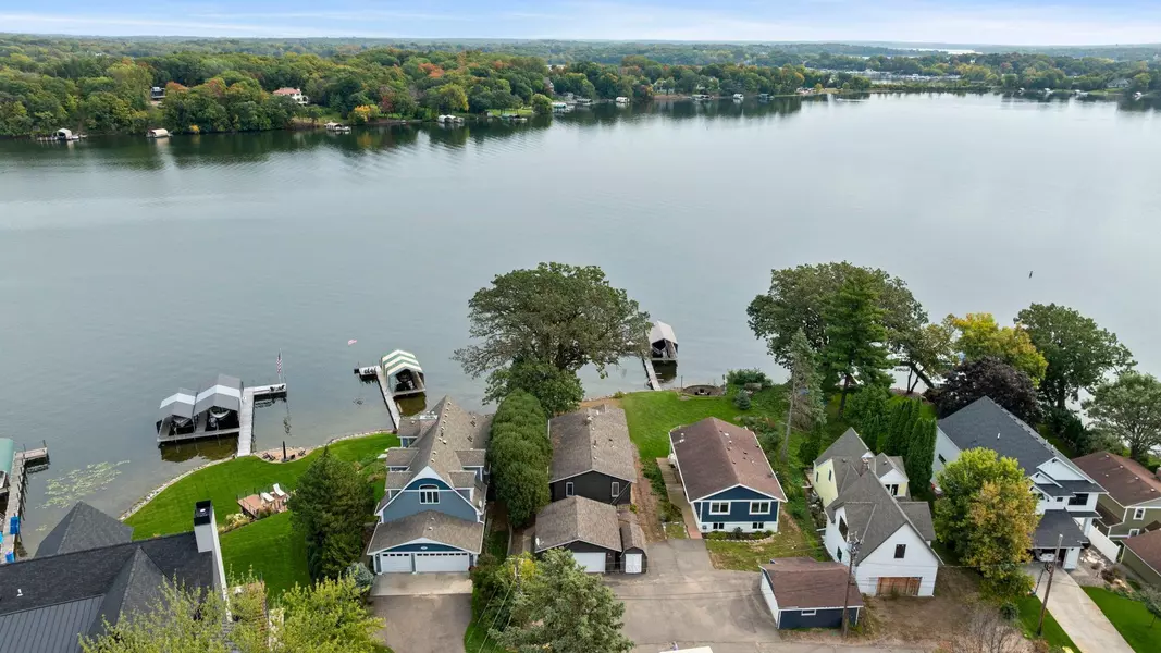 1058 Loma Linda AVE, Orono, MN 55364