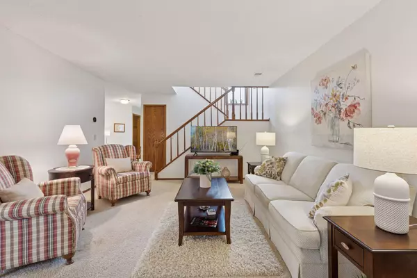 Maple Grove, MN 55369,8764 Cottonwood LN N