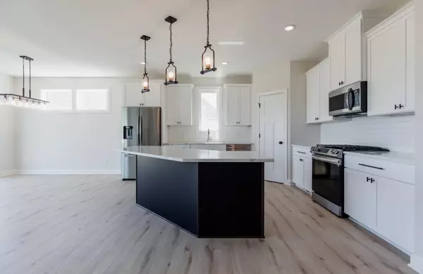 Blaine, MN 55449,4817 127th CIR NE