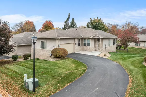 Rosemount, MN 55068,15025 Everleigh CIR