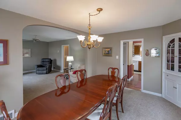 Walker, MN 56484,513 Michigan AVE W