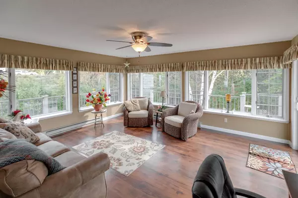 Walker, MN 56484,513 Michigan AVE W