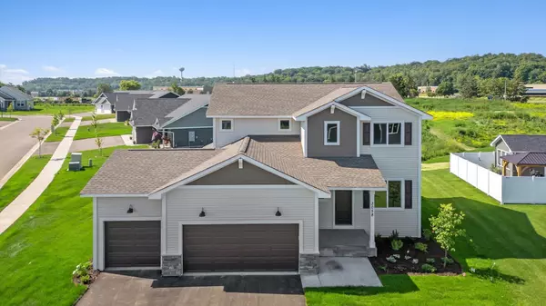 7472 170th AVE NW, Anoka, MN 55303