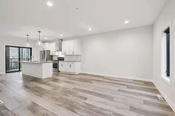 Richfield, MN 55423,6371 16th AVE S