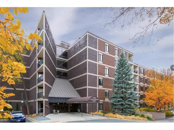 7220 York AVE S #415, Edina, MN 55435