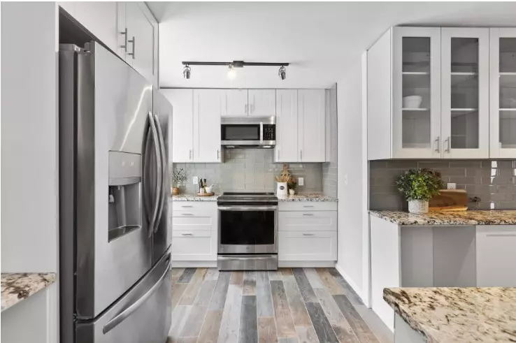 Maple Grove, MN 55311,7453 Mariner DR