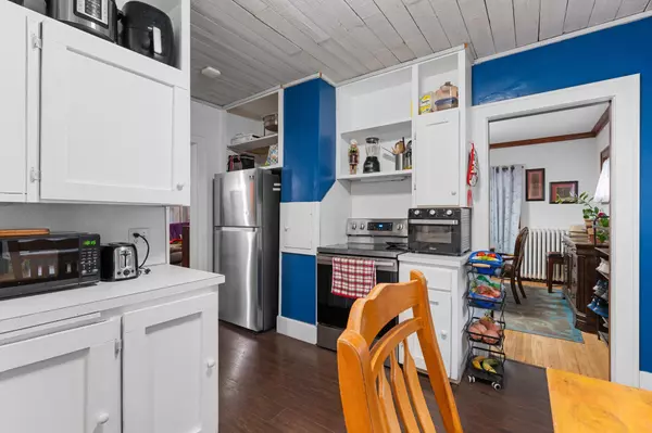 Owatonna, MN 55060,527 E Academy ST