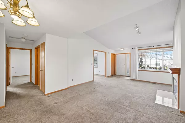 Inver Grove Heights, MN 55076,2853 87th ST E #29