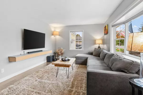 Prescott, WI 54021,368 Young ST S