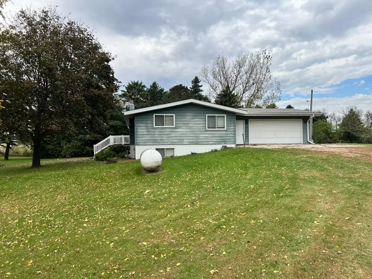Appleton, MN 56208,2256 90th ST SW