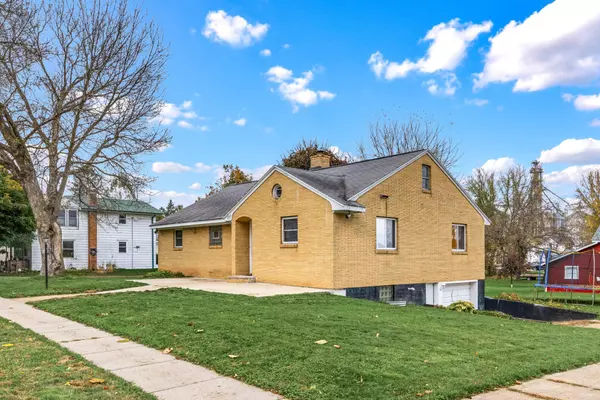 Fall Creek, WI 54742,257 E Mckinley AVE