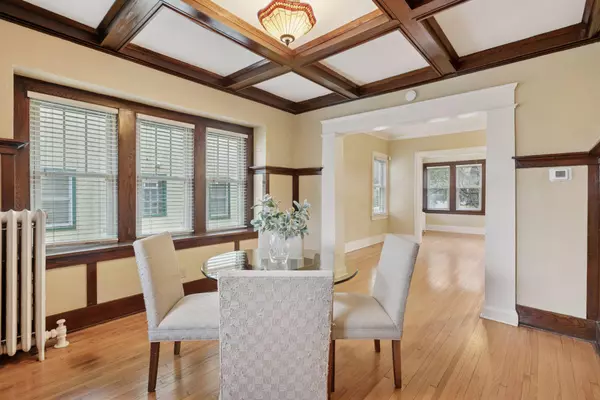 Minneapolis, MN 55411,2630 Humboldt AVE N