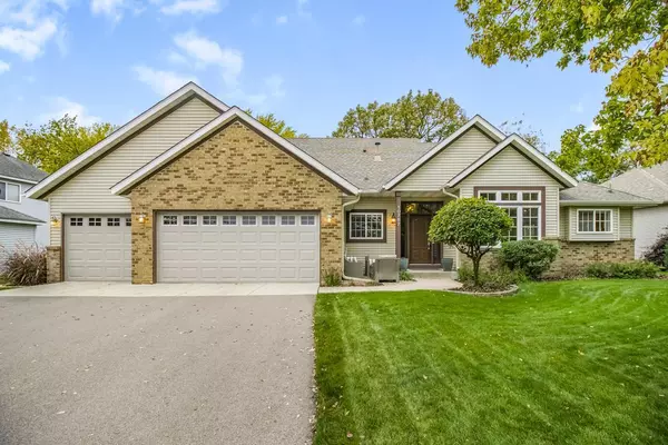 10787 Alison WAY, Inver Grove Heights, MN 55077