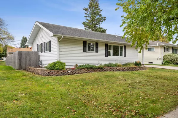 Moorhead, MN 56560,1702 4th ST S