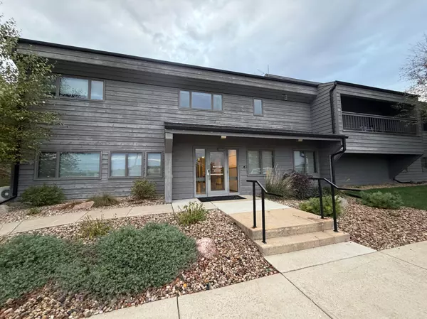 Albert Lea, MN 56007,1206 Front ST W #4