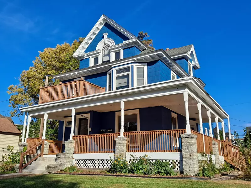 2613 Bryant AVE S, Minneapolis, MN 55408