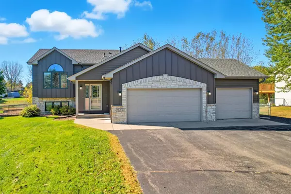 Wyoming, MN 55092,26230 Goodview AVE