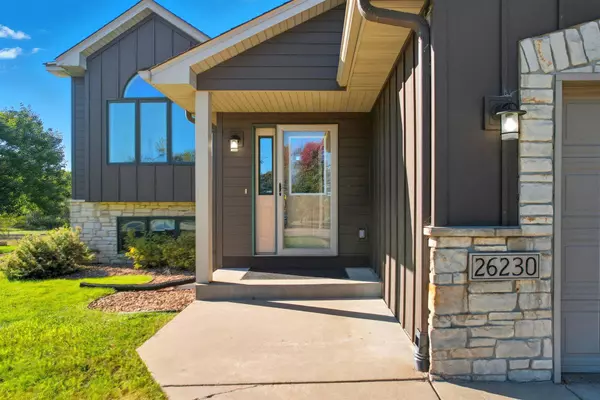 Wyoming, MN 55092,26230 Goodview AVE