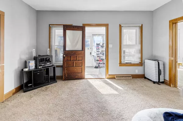 West Concord, MN 55985,124 Ellington ST