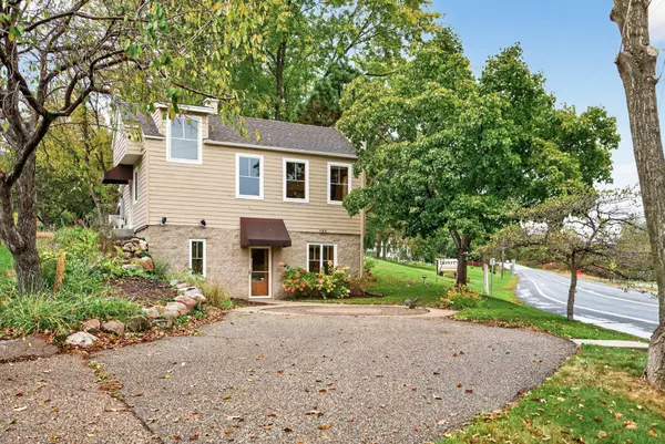 Carver, MN 55315,490x Old Carver RD