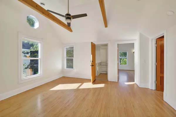 Minneapolis, MN 55413,623 Quincy ST NE