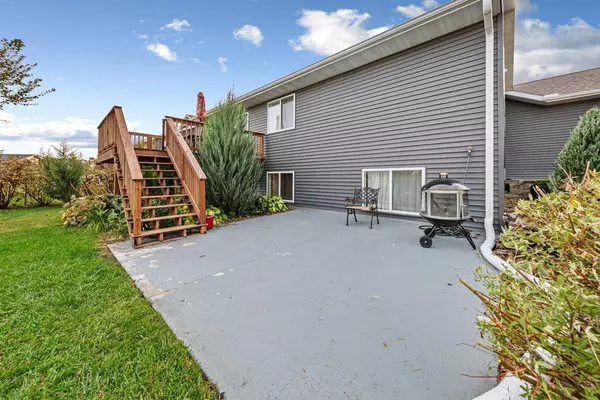 Eagle Lake, MN 56024,225 Oak DR