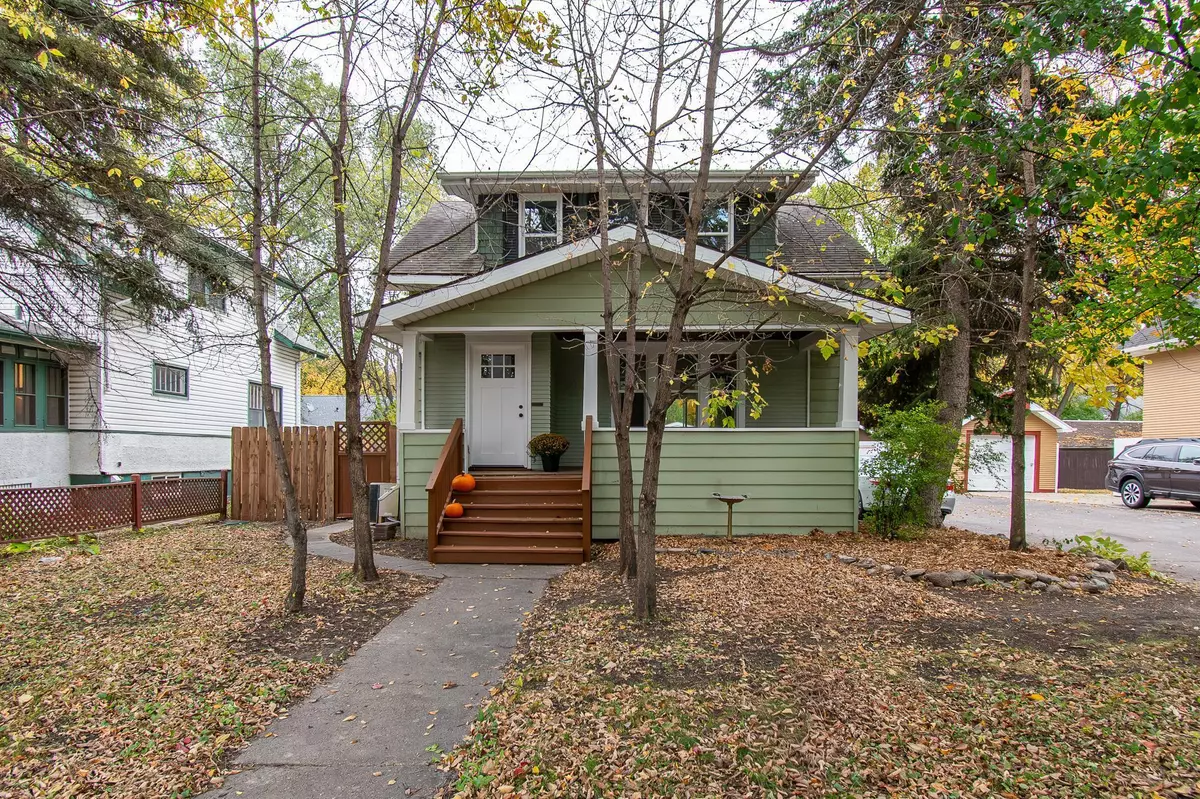 Fargo, ND 58103,910 University DR S